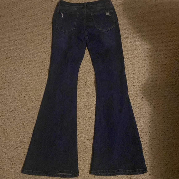 Madden NYC bell bottom jeans - Picture 2 of 3